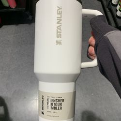 White Stanley Cup With Flip Straw