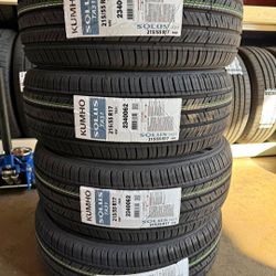 215/55R17 Set Of 4 Kumho New Tires 