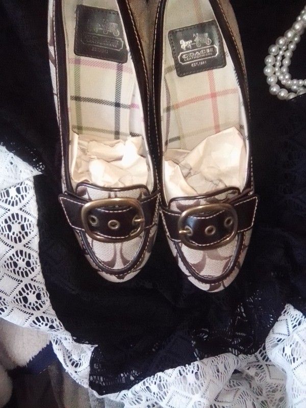 Coach Shoes Size 9