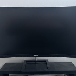 Philips 32” Curved Monitor