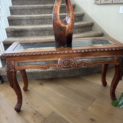 ENTRYWAY OR COUCH SOLID WOOD  WITH GRANITE INLAY