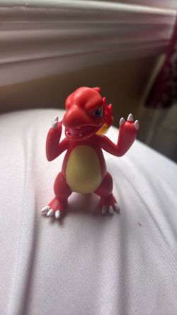 3-inch Charmeleon battle figure