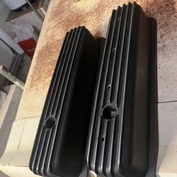 Sbc Valve Covers Center Holes 