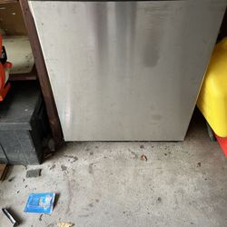 Dishwasher And Over The Stove Microwave 