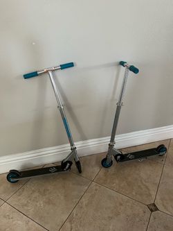 Two Mongoose  Kids / Youth Scooter