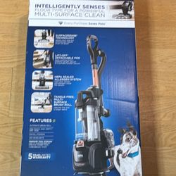 Bissell SurfaceSense Allergen Lift-Off Pet Vacuum Cleaner