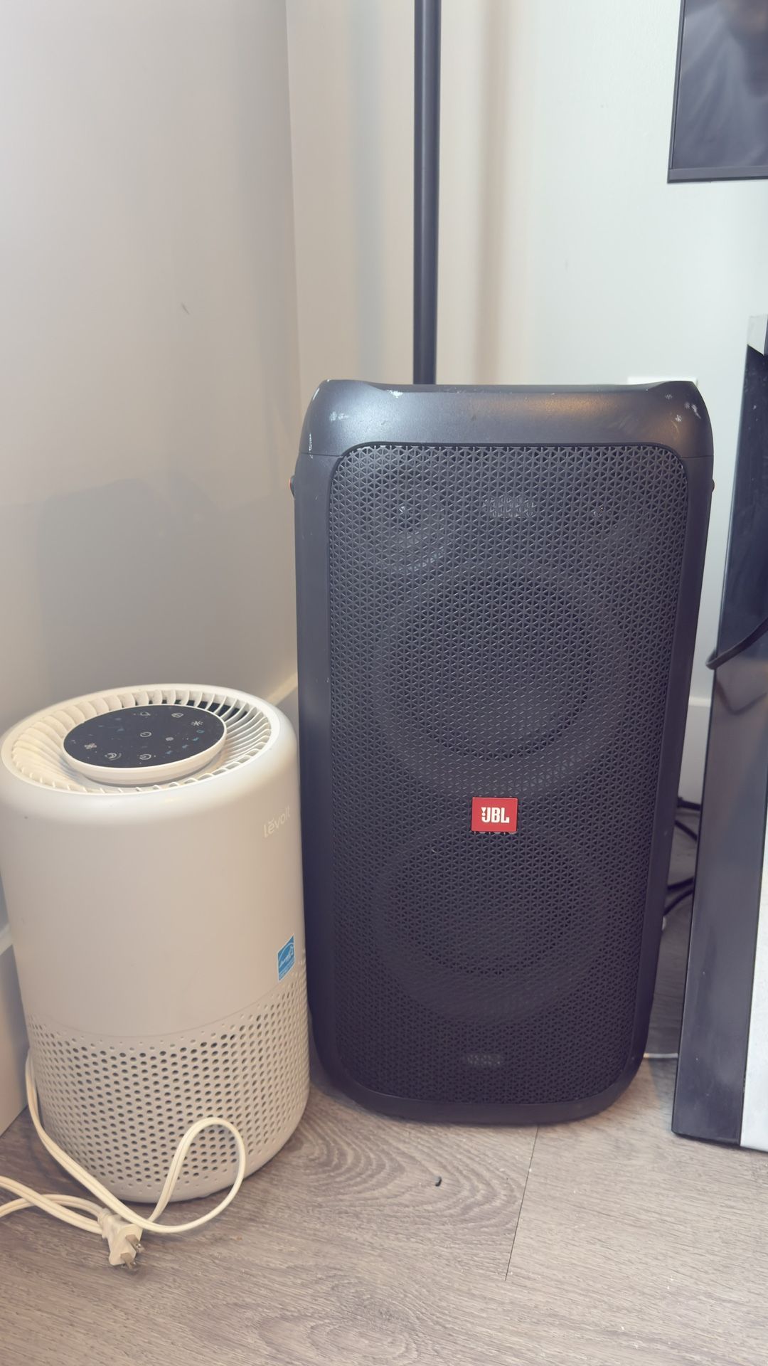 Selling jbl Speaker
