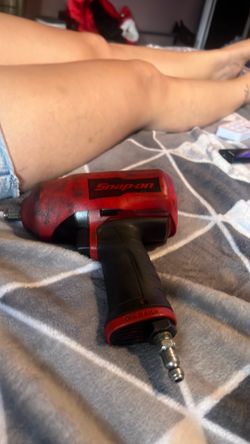 Snap on impact
