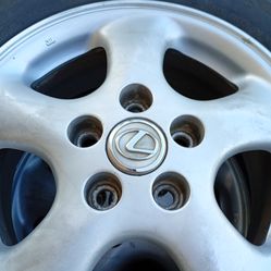 205/65/15   Lexus ES300