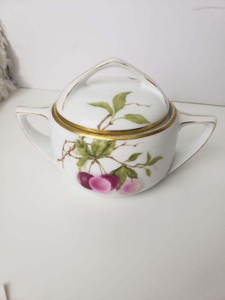 Vintage Rosen Hale Cherries Leaf Double Handled Bean Pot W/Lid EUC Ceramic