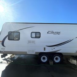2015 River forest Salem cruise lite
