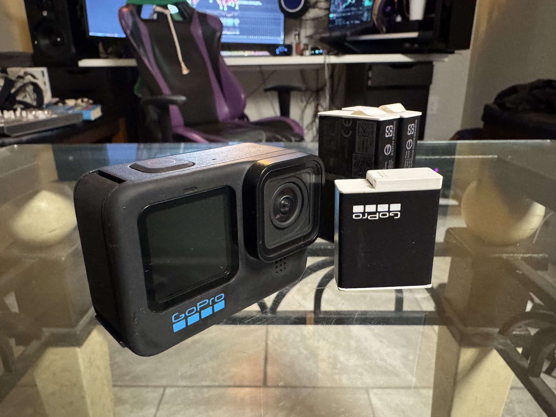 Go Pro Hero 11 Black + Accessories!