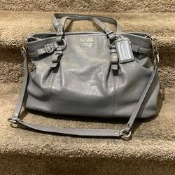 Coach Purse Barely Used 