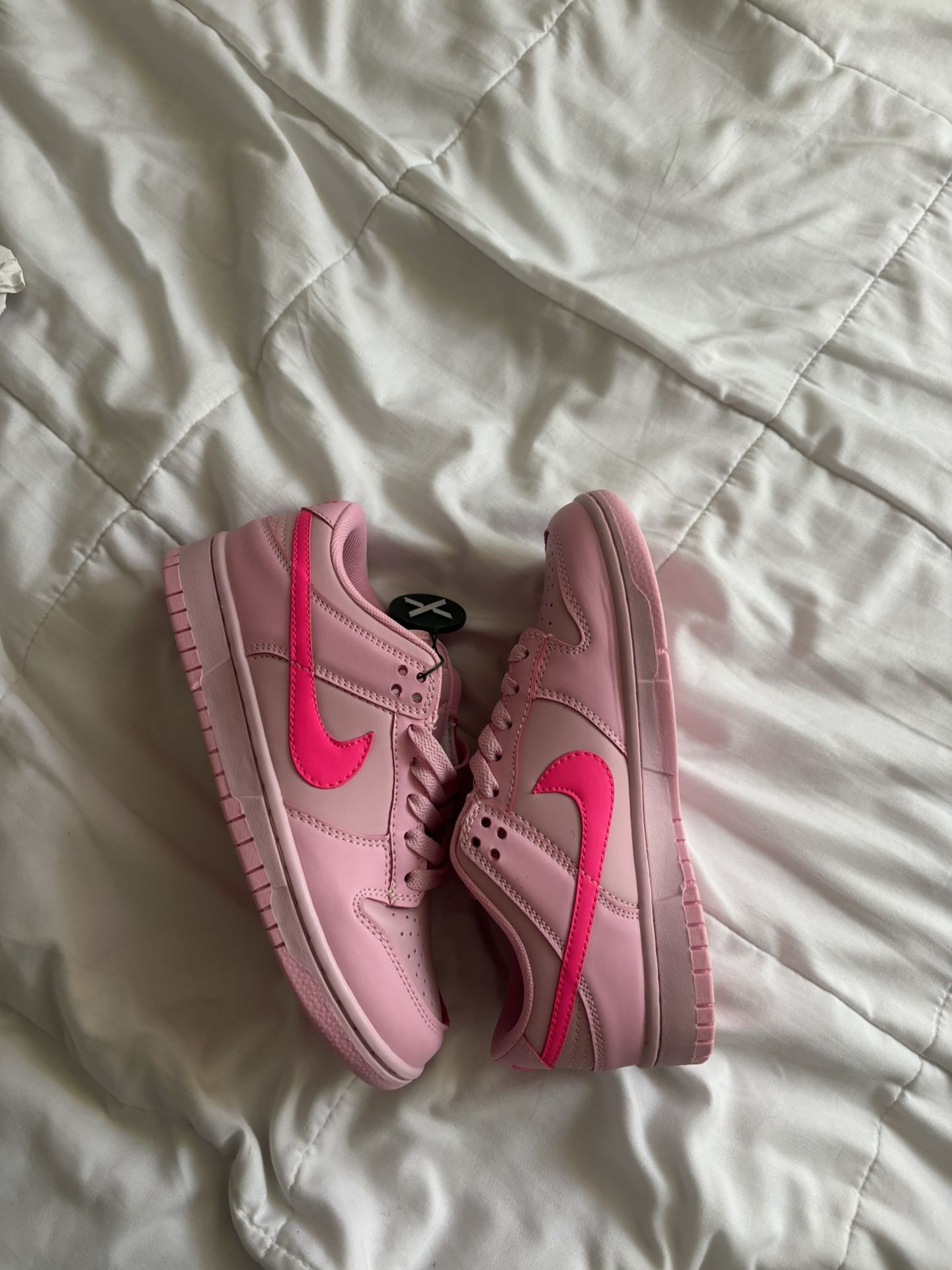 Triple Pink Nike Dunks