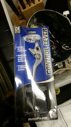 Right hand brake control lever