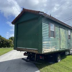 Sheds Relocated, Movemos Casita De Patio Container Rv Trailer Crane 