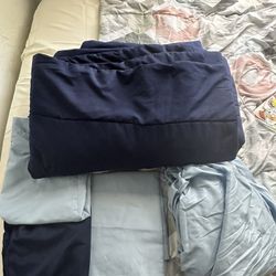 Twin XL sheets,pillowcases,comforter 