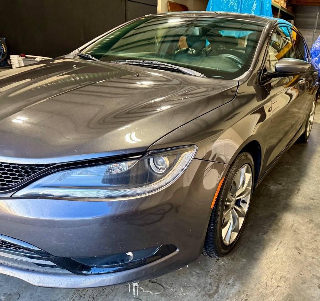 2015 Chrysler 200