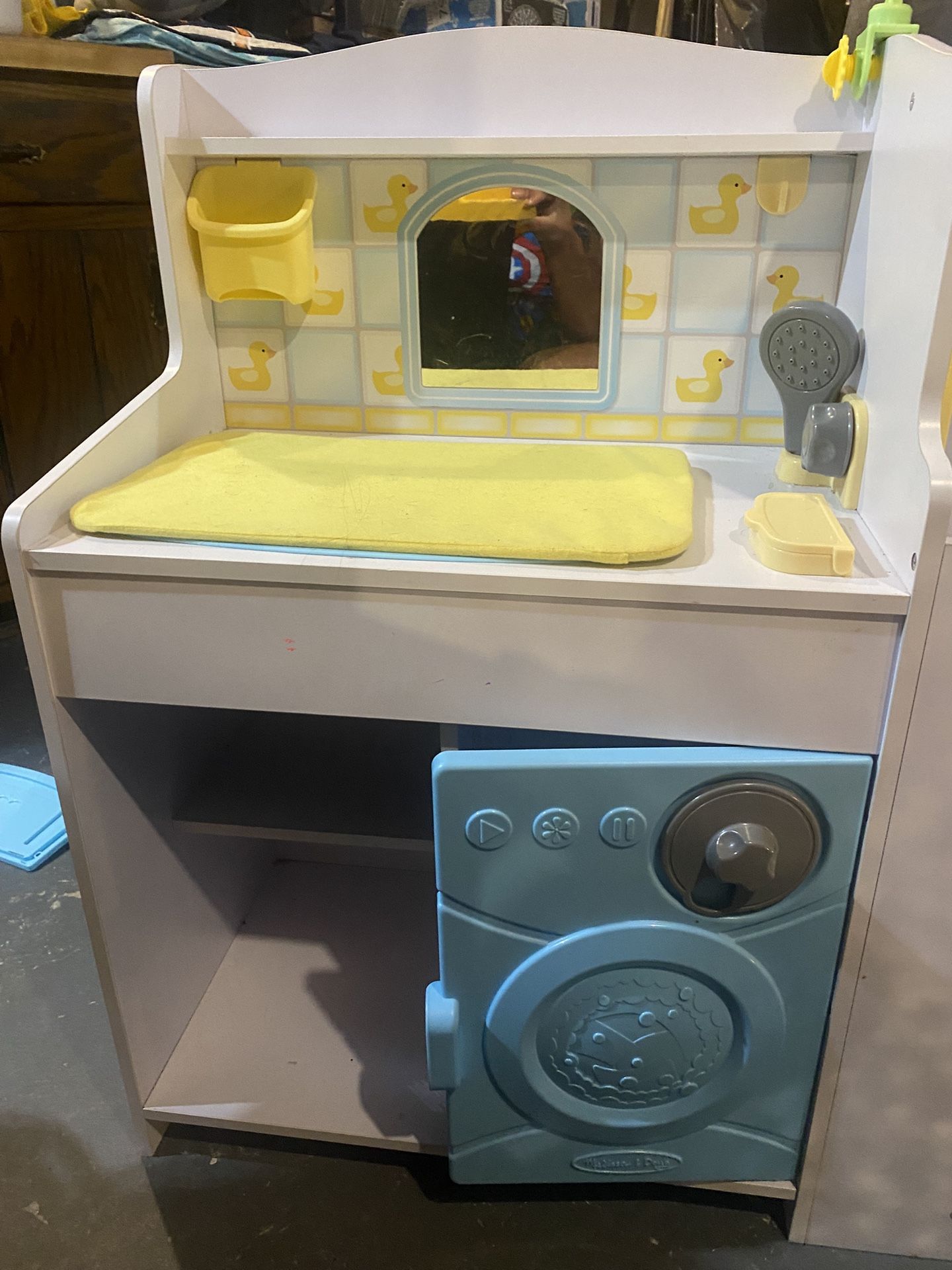 Melissa & Doug Mine to Love Baby Care Center