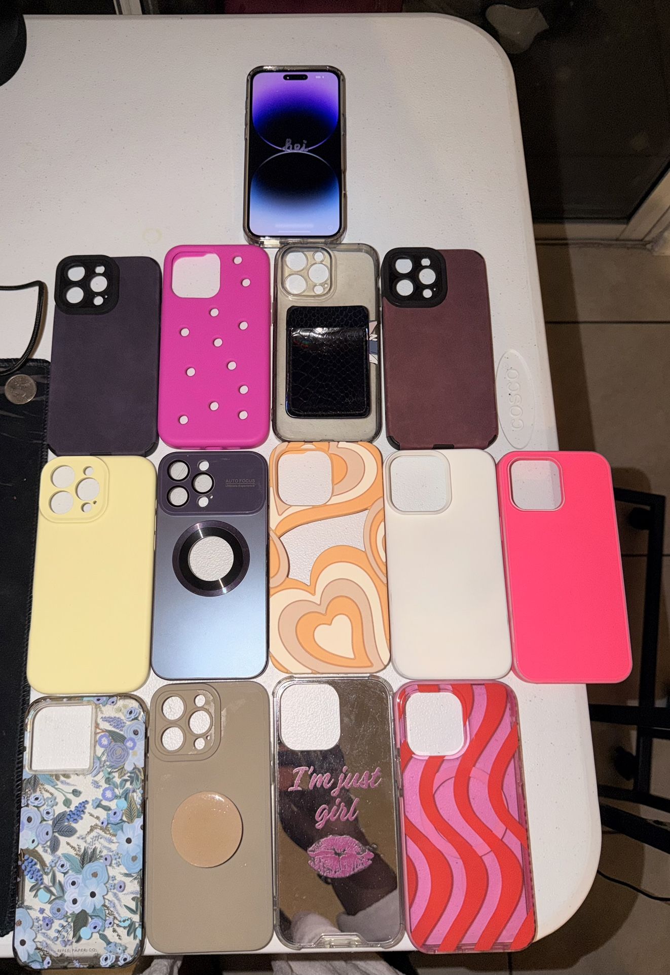 iPhone 14 Pro Max 512GB – Excellent Condition (Unlocked) + 13 Cases!