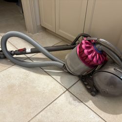 Dyson DC39 Animal Canister Vacuum