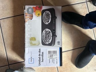Stove portable(NOT FREE) TAKING OFFERS
