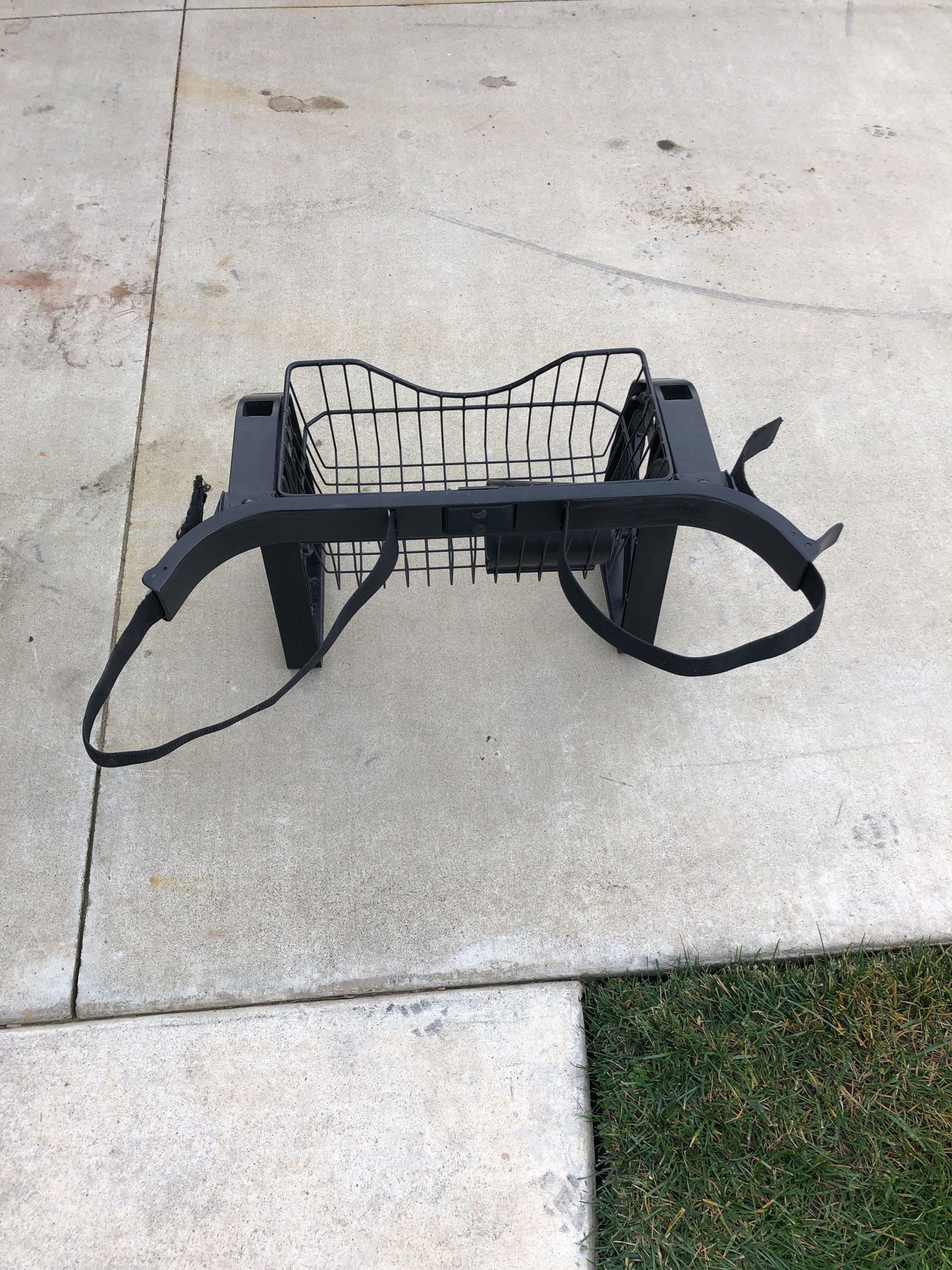 EZGO Complete rear Golf Club rack and basket