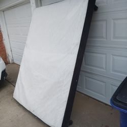 Queen Size Platform Frame 