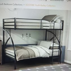 Bunk Bed Full /twin W/Mattress 🤩