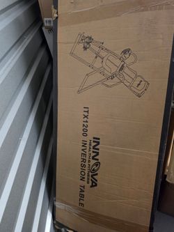 Innova inversion table