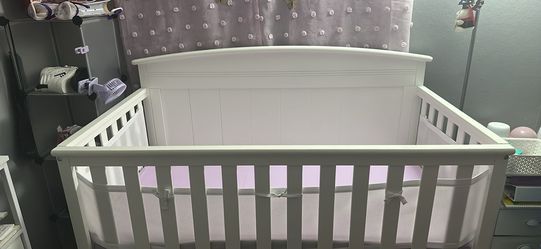 Delta Crib