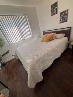 Bed/mattress