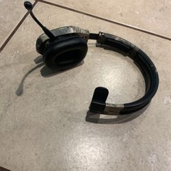 Blueparrett Bluetooth headset