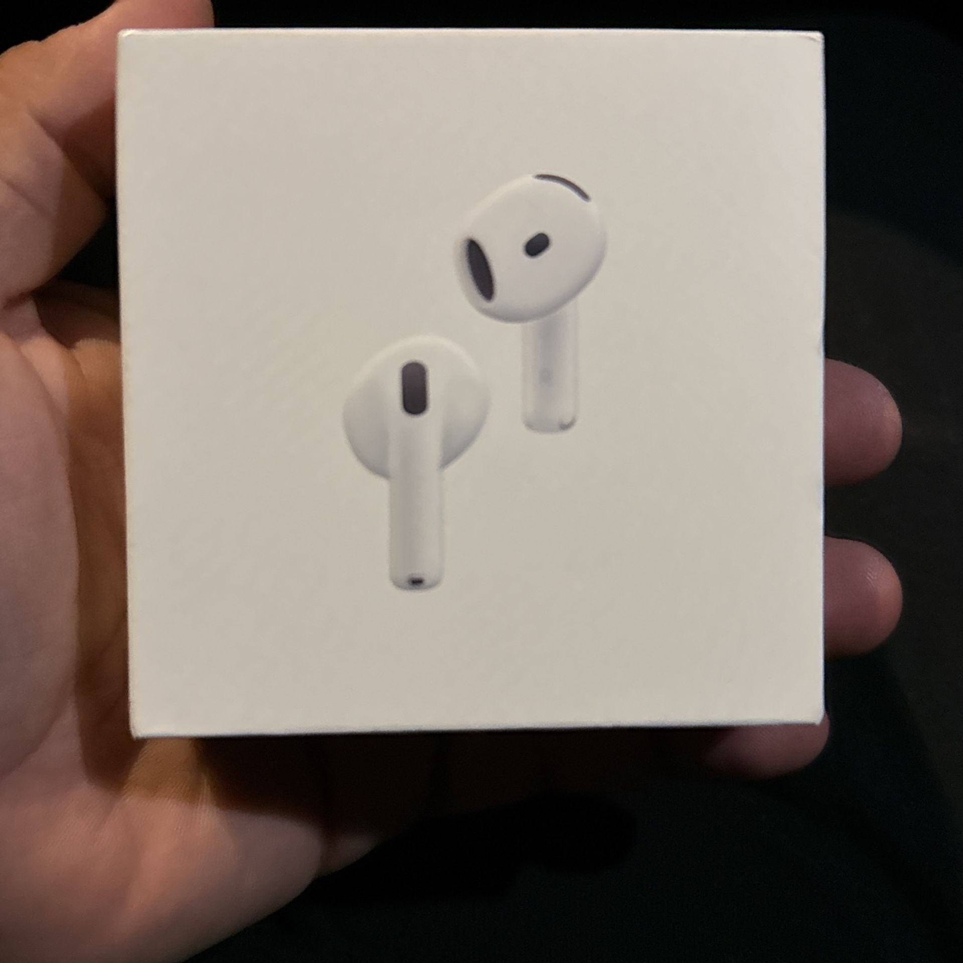 NEW AIRPODS 4 NEVER OPENED