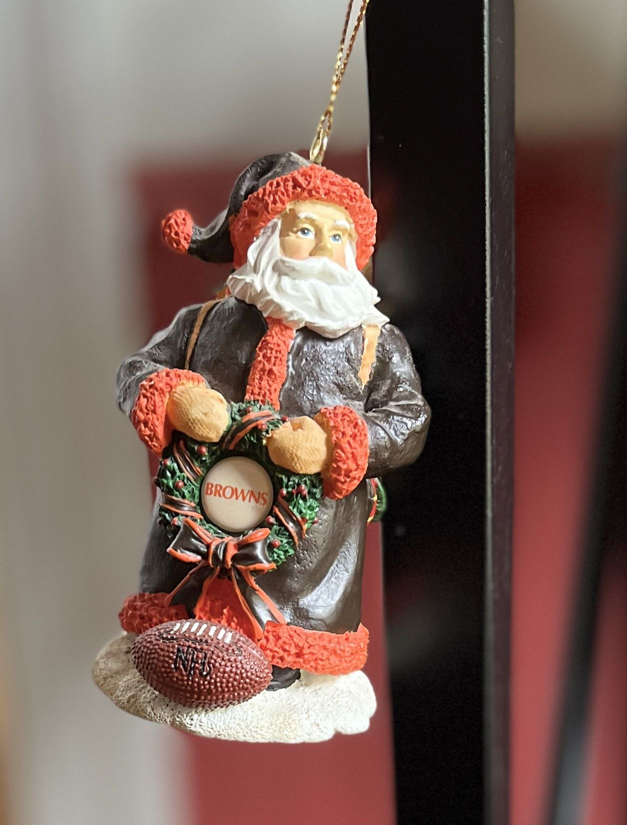 NFL Cleveland Browns Santa Christmas ornament