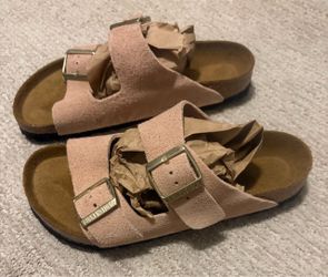 New Birkenstock Arizona Suede Sandals size 38 Pink