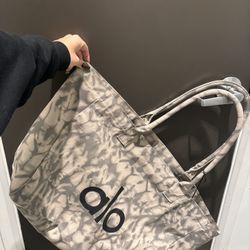 Alo Tote Bag