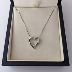 Sitara Heart 1/10 CT TW Diamond Necklace
