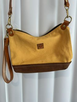 Small Yellow Crossbody Purse With Real Leather Straps And Attachments, Brand Unknown
