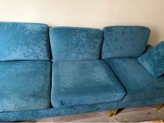Teal Blue Couch 600$–>200$  (Used like new)