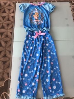 Disney Cinderella pajama size 6!