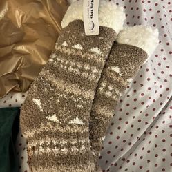 Muk Luks Socks