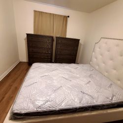 Bedroom Set Queen
