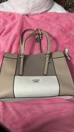 Guess purse