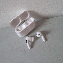 Bluetooth Earbuds