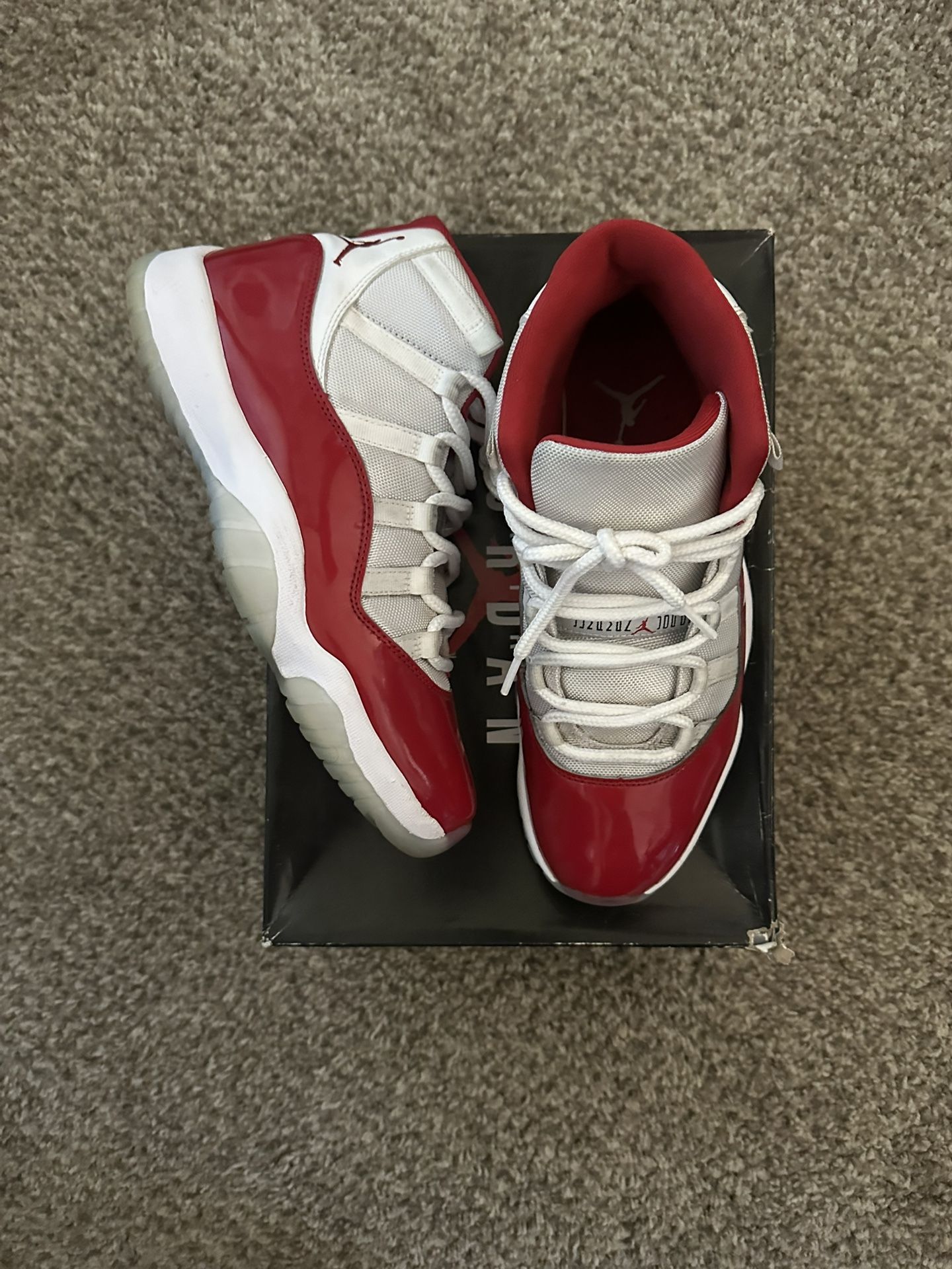 Jordan 11 Cherrys