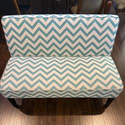 Chevron Pattern Loveseat/sofa 