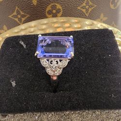 Beautiful Victorian Design Blue Flourite Gemstone Size 8 New