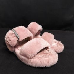 Women's Pink Double Buckle UGG Fur Sandals (Size 7)