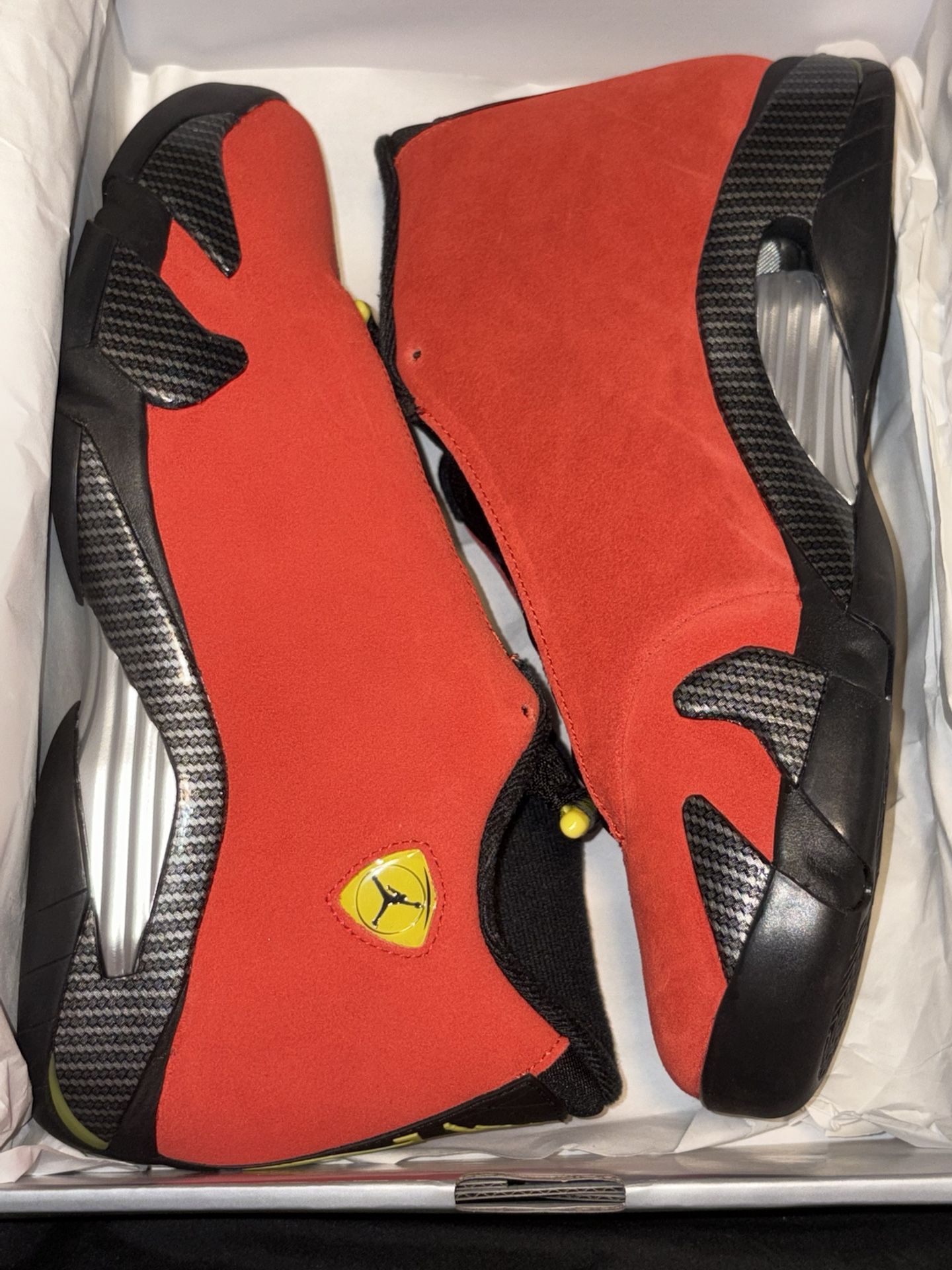 JORDAN 14 FERRARI